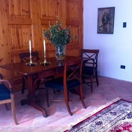 Amantia Guest house *